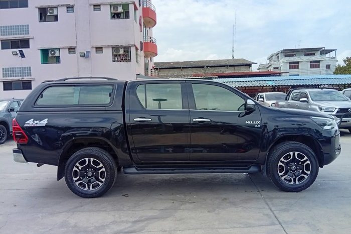 REVO 4WD 2021 2.8G AT DOUBLE CAB BLACK  6937 full