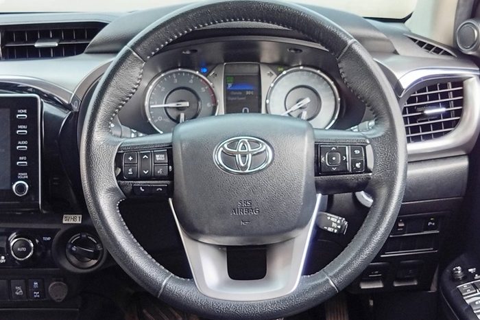 REVO 4WD 2021 2.8G AT DOUBLE CAB BLACK  6937 full
