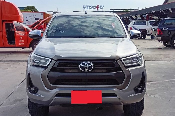 REVO 4WD 2021 2.4E MT DOUBLE CAB SILVER  8646 full