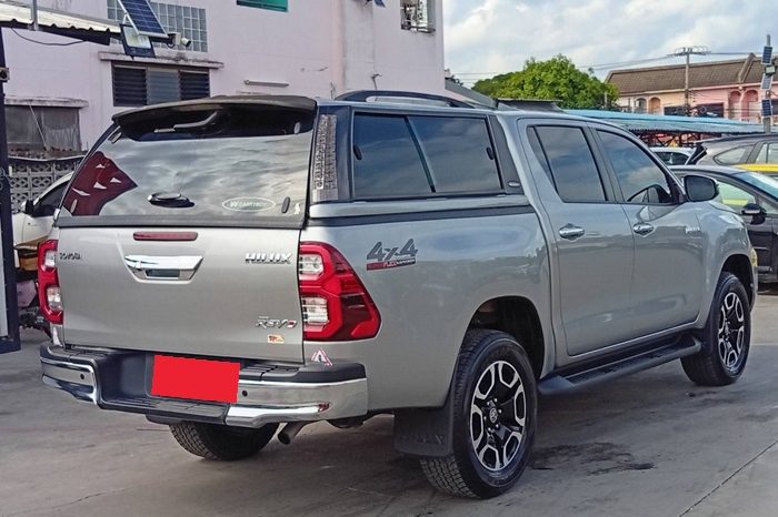 REVO 4WD 2021 2.4E MT DOUBLE CAB SILVER  8646 full