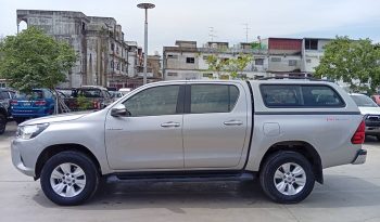REVO PRE 2017 2.4E AT DOUBLE CAB SILVER  4941 full
