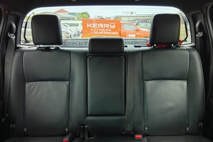 ROCCO 4WD 2019 2.8G AT DOUBLE CAB RED  5053 full