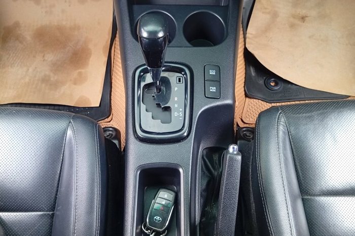 ROCCO 4WD 2019 2.8G AT DOUBLE CAB RED  5053 full