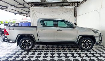 REVO 4WD 2022 2.8G AT DOUBLE CAB SILVER  9913 full