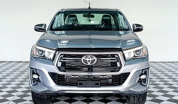REVO 4WD 2020 2.4E MT SMART CAB SILVER  3700 full