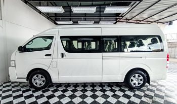 TOYOTA 2WD 2015 3.0 MT COMMUTER WHITE  7091 full
