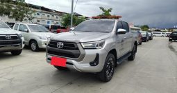 REVO PRE 2020 2.4E AT DOUBLE CAB SILVER  8066