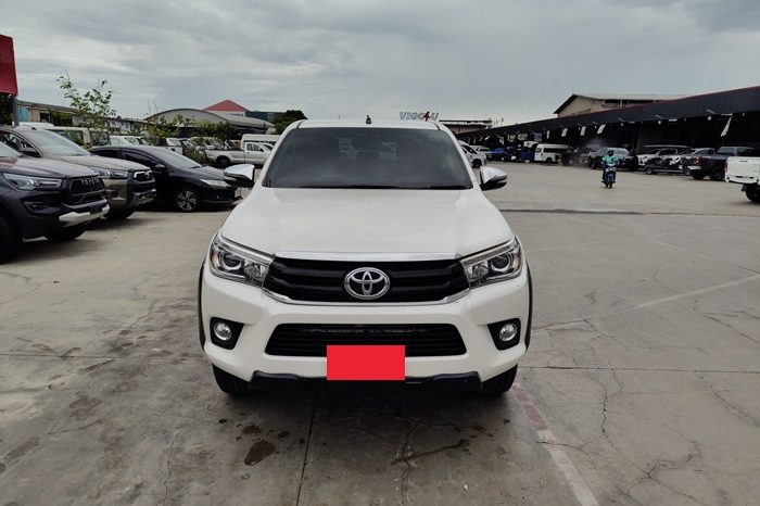 REVO 4WD 2016 2.8G AT DOUBLE CAB WHITE  3523 full