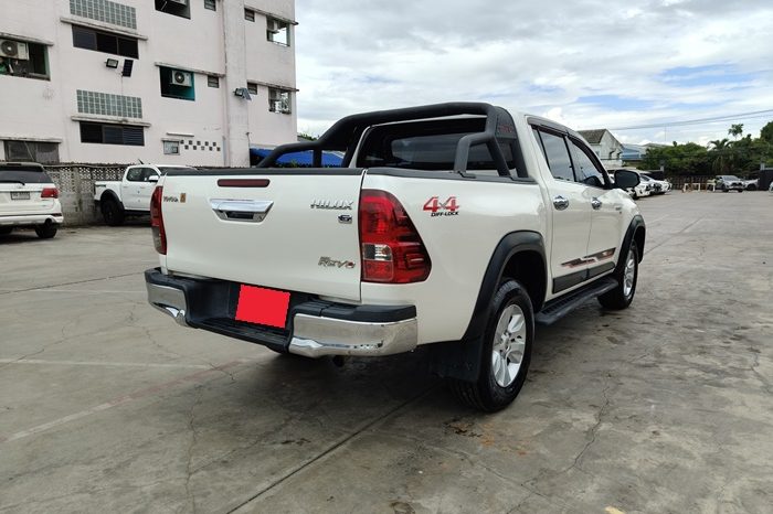 REVO 4WD 2016 2.8G AT DOUBLE CAB WHITE  3523 full