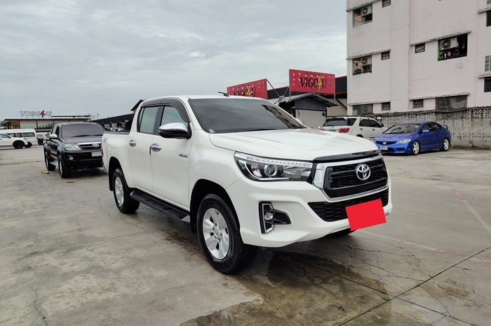 REVO 4WD 2018 2.4E MT DOUBLE CAB WHITE  5222 full