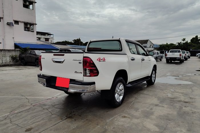 REVO 4WD 2018 2.4E MT DOUBLE CAB WHITE  5222 full