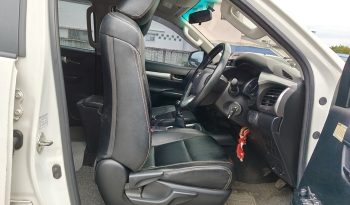 REVO 4WD 2018 2.4E MT DOUBLE CAB WHITE  5222 full