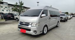 TOYOTA 2WD 2018 3.0 MT COMMUTER SILVER 4095