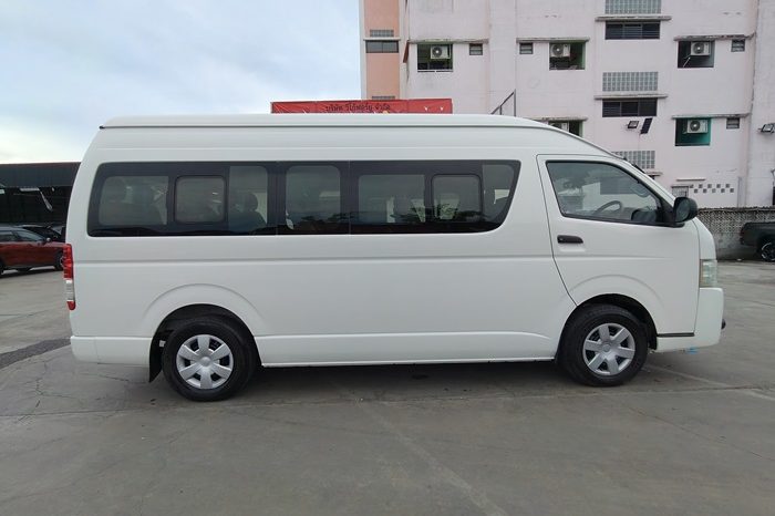 TOYOTA 2WD 2015 3.0 MT COMMUTER WHITE  7092 full