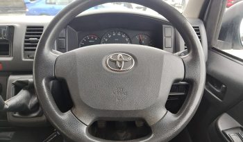 TOYOTA 2WD 2015 3.0 MT COMMUTER WHITE  7092 full