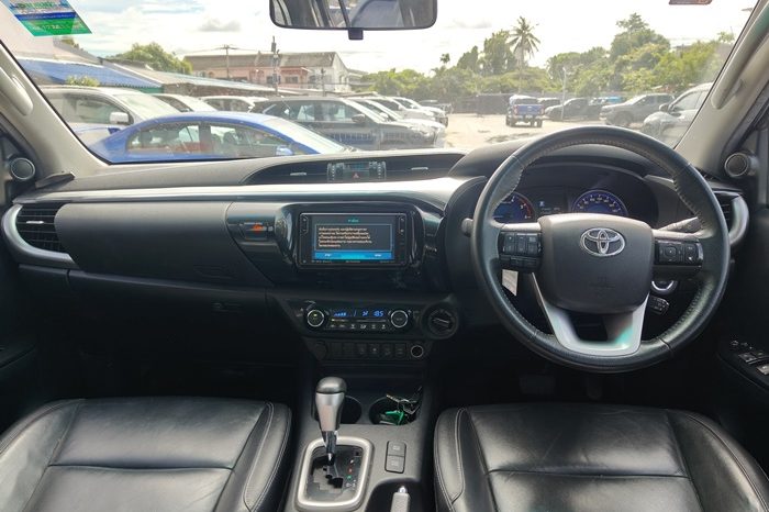 REVO 4WD 2020 2.8G AT DOUBLE CAB SILVER  4037 full
