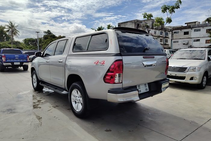 REVO 4WD 2020 2.8G AT DOUBLE CAB SILVER  4032 full