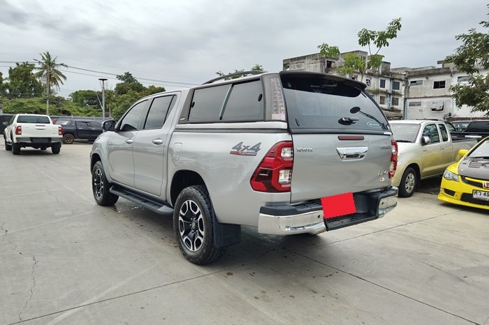 REVO 4WD 2021 2.4E MT DOUBLE CAB SILVER  8644 full