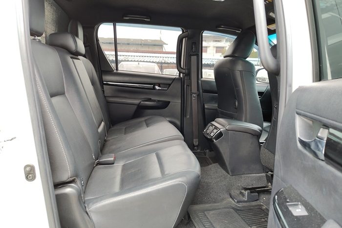 ROCCO 4WD 2020 2.8G AT DOUBLE CAB WHITE  6010 full
