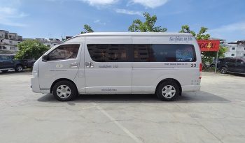TOYOTA 2WD 2016 3.0 MT COMMUTER SILVER 1410 full