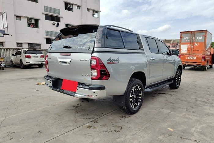 REVO 4WD 2022 2.4E MT DOUBLE CAB SILVER  1650 full