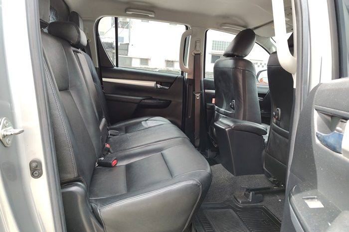 REVO 4WD 2022 2.4E MT DOUBLE CAB SILVER  1650 full