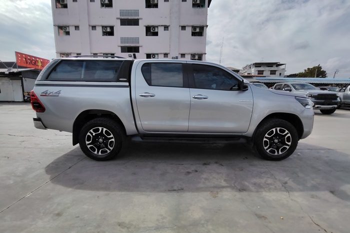 REVO 4WD 2022 2.4E MT DOUBLE CAB SILVER  1647 full