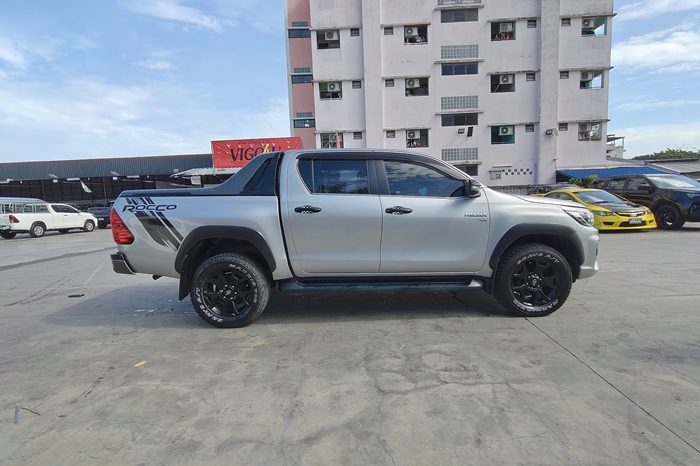ROCCO 4WD 2018 2.8G AT DOUBLE CAB SILVER  4195 full