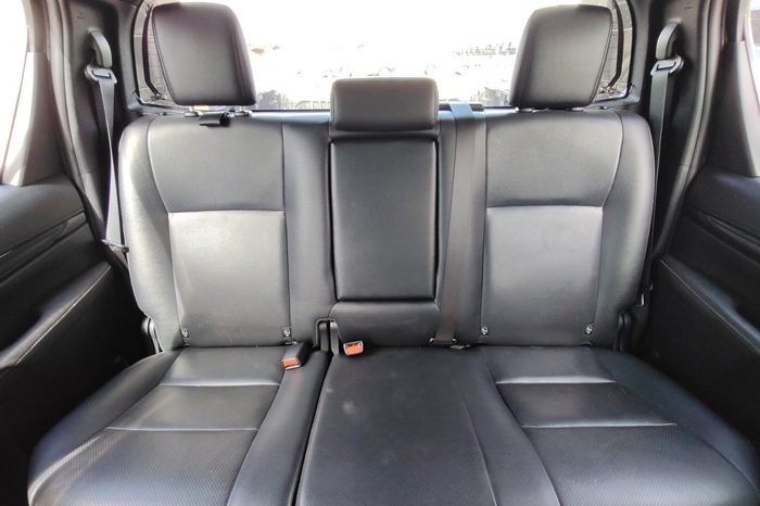 ROCCO 4WD 2018 2.8G AT DOUBLE CAB SILVER  4195 full