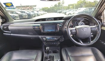 ROCCO 4WD 2018 2.8G AT DOUBLE CAB SILVER  4195 full