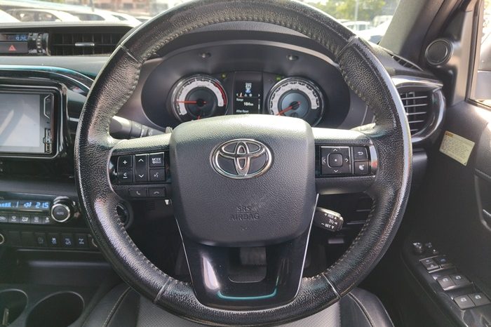 ROCCO 4WD 2018 2.8G AT DOUBLE CAB SILVER  4195 full