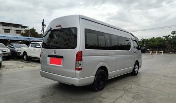 TOYOTA 2WD 2018 3.0 MT COMMUTER SILVER 8477 full