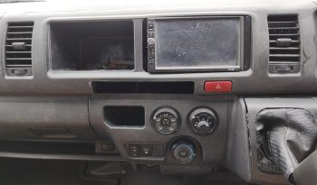TOYOTA 2WD 2018 3.0 MT COMMUTER SILVER 8477 full
