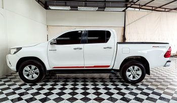 REVO PRE 2018 2.4E AT DOUBLE CAB WHITE  1367 full