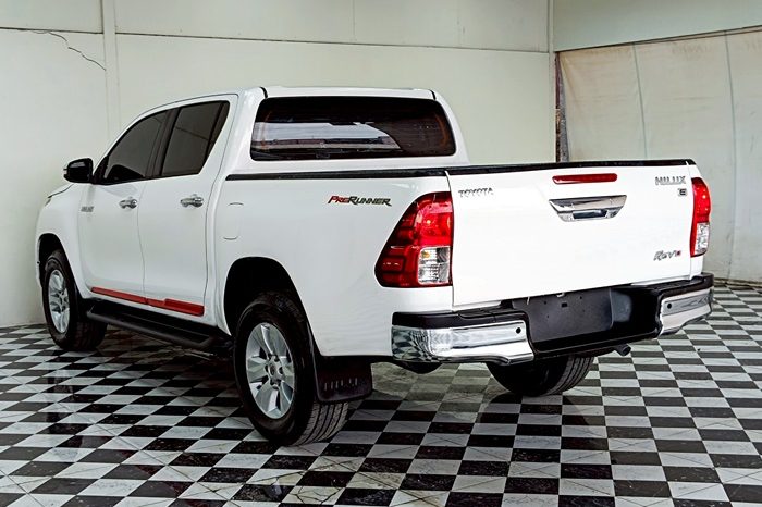 REVO PRE 2018 2.4E AT DOUBLE CAB WHITE  1367 full