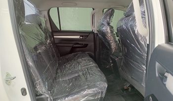 REVO PRE 2018 2.4E AT DOUBLE CAB WHITE  1367 full