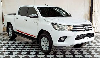 REVO PRE 2018 2.4E AT DOUBLE CAB WHITE  1367 full