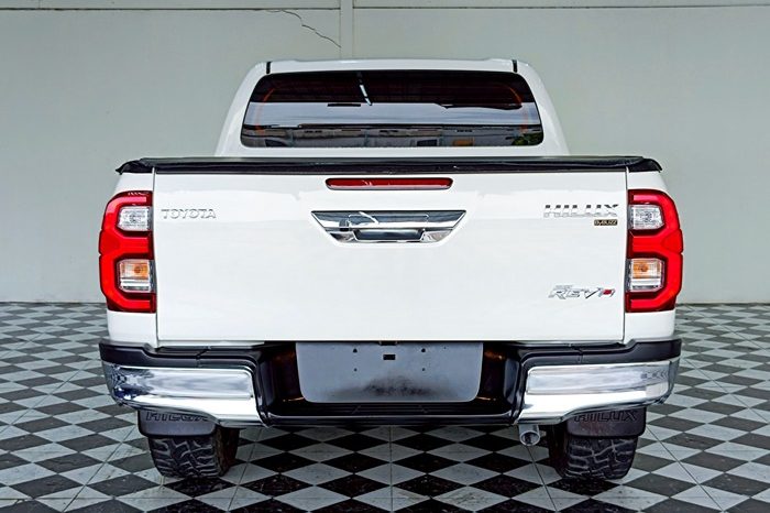 REVO 4WD 2022 2.4E MT DOUBLE CAB WHITE  1981 full