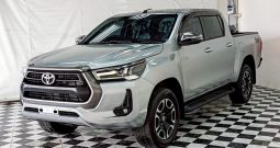 REVO 4WD 2021 2.4E MT DOUBLE CAB SILVER  2083