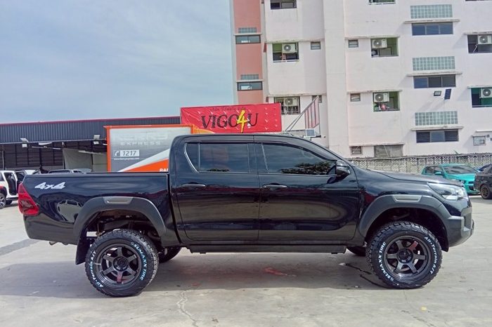 REVO 4WD 2023 2.8G AT DOUBLE CAB BLACK  263 full