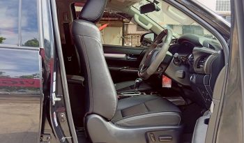 REVO 4WD 2023 2.8G AT DOUBLE CAB BLACK  263 full