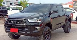 REVO 4WD 2023 2.8G AT DOUBLE CAB BLACK  263