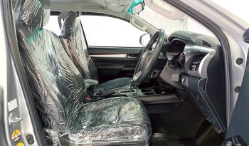 REVO 4WD 2020 2.8G AT DOUBLE CAB SILVER  4037 full