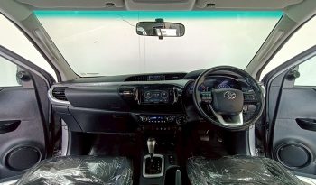 REVO 4WD 2020 2.8G AT DOUBLE CAB SILVER  4037 full