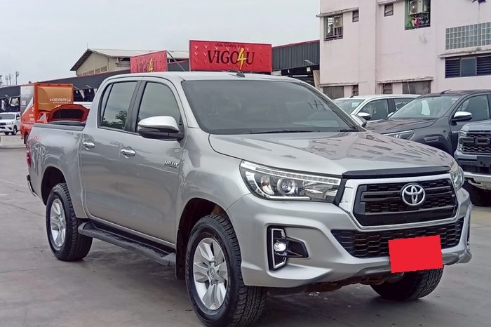 REVO 4WD 2020 2.4E MT DOUBLE CAB SILVER  4130 full
