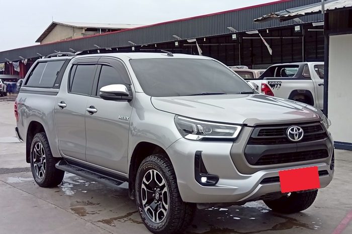 REVO 4WD 2021 2.4E MT DOUBLE CAB SILVER  4373 full