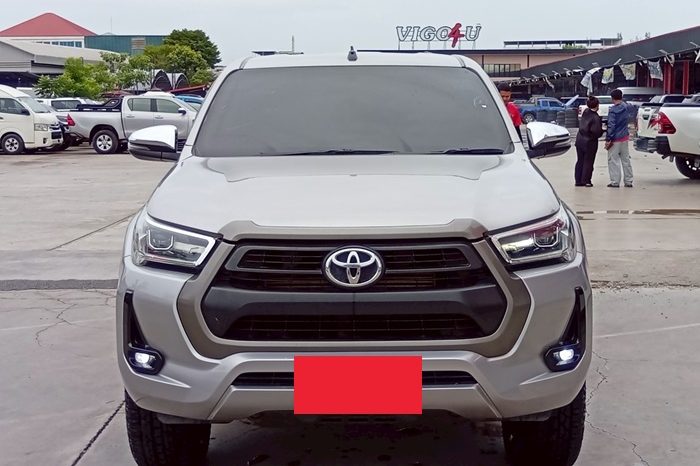 REVO 4WD 2021 2.4E MT DOUBLE CAB SILVER  4373 full
