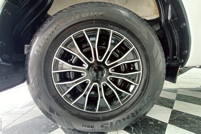 VIGO 2WD 2014 2.7J MT STANDARD WHITE  5875 full
