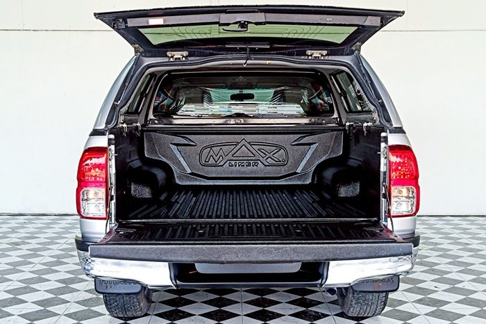 REVO 2WD 2018 2.4G AT DOUBLE CAB SILVER  6250 full