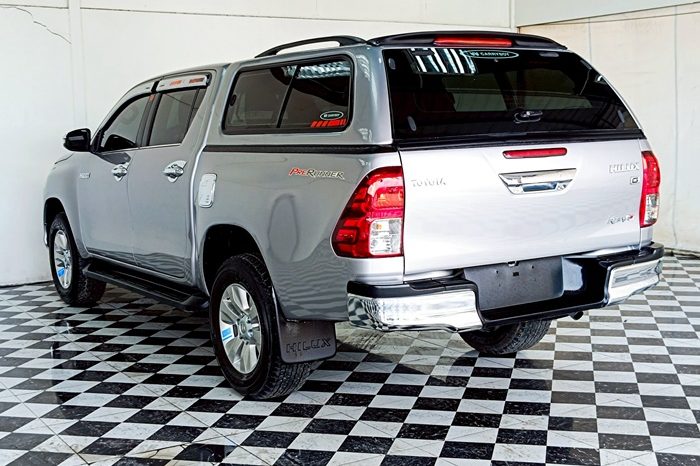 REVO 2WD 2018 2.4G AT DOUBLE CAB SILVER  6250 full